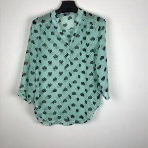 Charlotte Russe mint w black hearts half button up